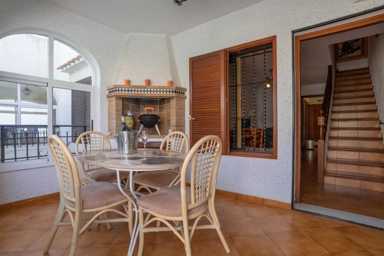 Casa Billarose - Lovely House Overlooking Pool & Walking Distance To The Beach And Restaurants Cabo Roig Kültér fotó